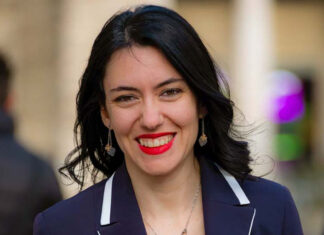 Scuola, Azzolina: “In manovra 3,7 miliardi per Istruzione. Covid nemico comune, si sconfigge stando uniti”