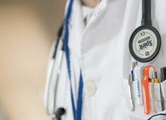 Le festività non fermano il lavoro negli ospedali, nel territorio e in tutte le attività di monitoraggio del Covid