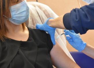 Vax Day: oggi vaccininati al San Donato i primi 45 operatori sanitari che rappresentano le diverse professionalità”