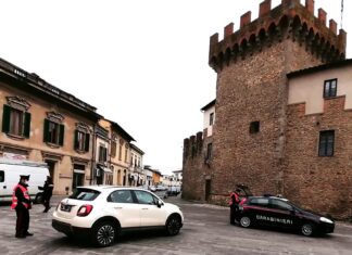 Sorpreso dai carabinieri alla guida di un’auto rubata bloccato dopo un breve inseguimento e arrestato