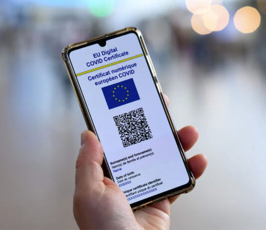 Green pass, da oggi l’obbligo si amplia: dalla scuola ai trasporti, ecco le novità