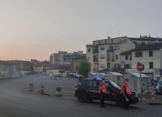 Spacciatore albanese cerca di sottrarsi ai carabinieri: denunciato per detenzione stupefacenti