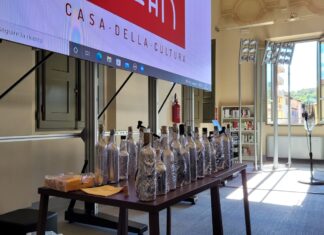 Palomar: il miglior vinsanto artigianale è quello di Alessandro Fatai