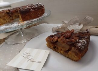 Torta caramellata frutta e noci