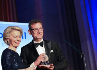 Ursula von der Leyen: “abbiamo strumenti se in Italia si va verso direzione difficile”