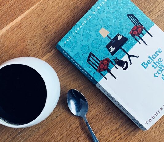 Finché il caffè è caldo di Toshikazu Kawaguchi