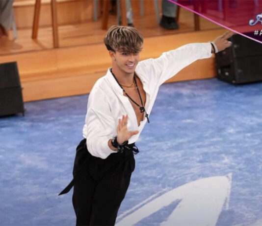 Amici 22, Mattia ‘hot’ nella gara d’improvvisazione e Samuel ricorda Michele Merlo