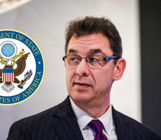 Pfizer ha violato i regolamenti sugli studi clinici e le leggi federali, incluso il False Claims Act?