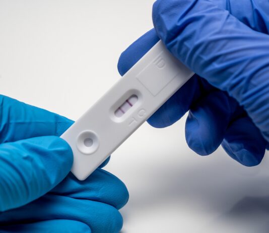 Coronavirus: in Toscana 2.282 nuovi casi e 4 decessi