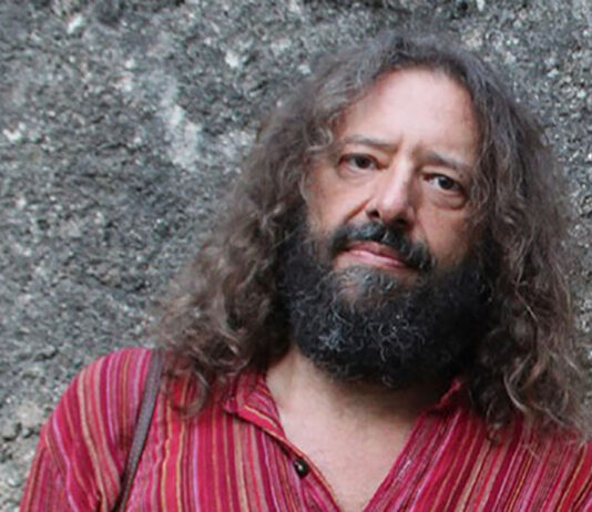 Alessandro Nutini, batterista della Bandabardò, racconta “Il mondo di Starkey”