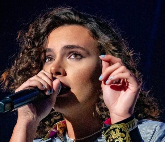 Indagine della Procura di Vicenza su falsi Green Pass: coinvolta anche la cantante Madame?