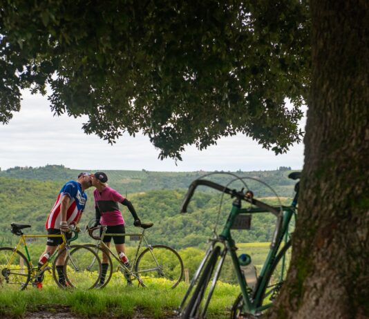 Nel corso degli anni l’EROICA di Gaiole in Chianti ha conquistato appassionati da ogni dove
