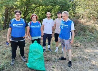 Alla passeggiata ecologica in Val d’Ascione Fare Verde Etruria recupera 7 kg di rifiuti