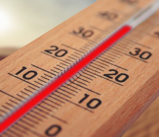 Con il caldo aumentano nervosismo e aggressioni: i consigli degli psicologi