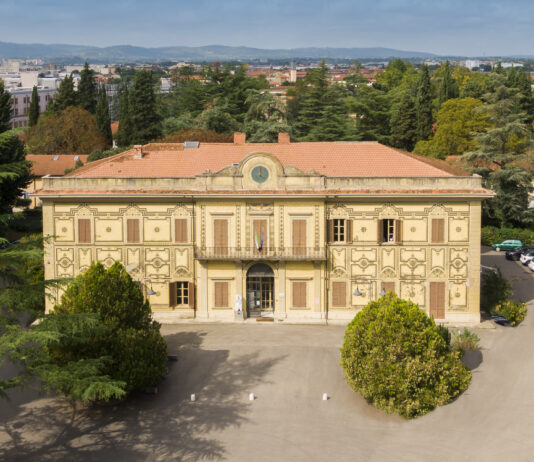 “Oltre lo specchio: amarsi dentro”, incontro con le scuole per discutere sul tema dei disturbi alimentari