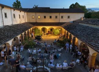 Musica, vino e stelle cadenti nella notte di San Lorenzo al convento di Montecarlo
