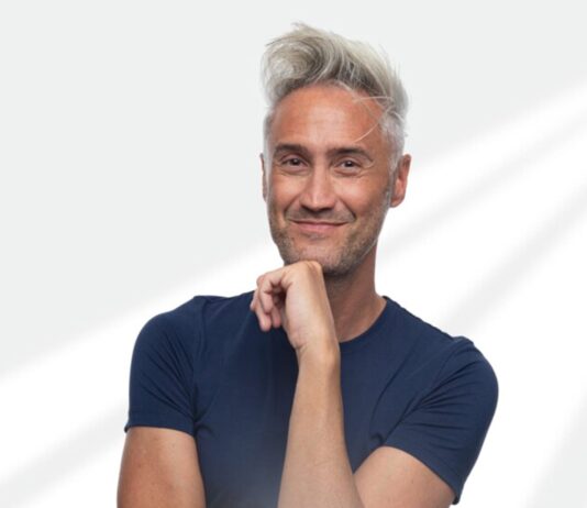 “La fisica che ci piace”: Vincenzo Schettini al Teatro Petrarca per le scuole