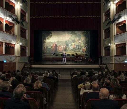 “Youth Music Festival”: il pianoforte del poliedrico Lucas Debargue e il violino di Giovanni Andrea Zanon in concerto