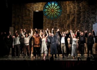 “Notre Dame, Storia d’amore e di passione”, al teatro Petrarca domenica 15 dicembre