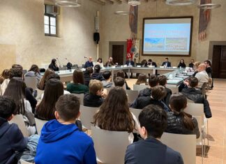 Gli studenti del Consiglio dei Ragazzi protagonisti alla seduta del Consiglio comunale di Terranuova Bracciolini