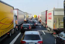 Scontro tra tre auto in A1, due giovani feriti trasportati in ospedale