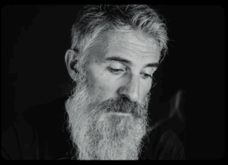 Al Teatro di Cavriglia in scena il cantautore Stefano Donato