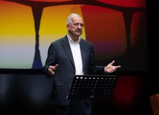 Al Teatro comunale di Cavriglia arriva Walter Veltroni