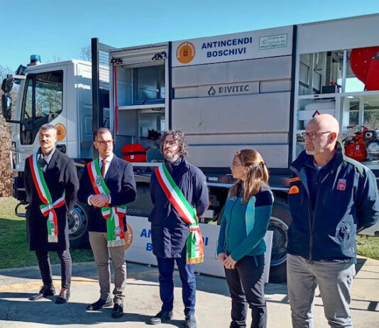 Inaugurazione della nuova autobotte per i Comuni del Pratomagno