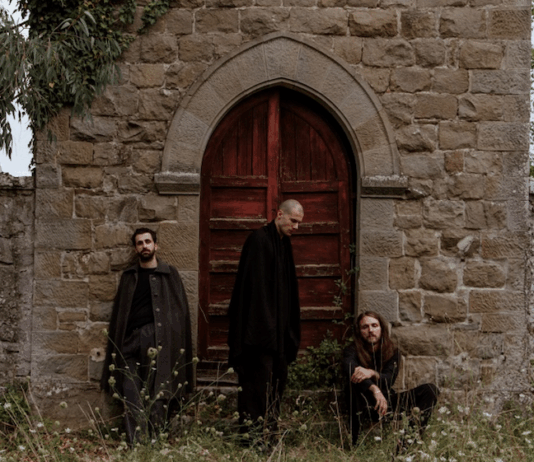 Esera in concerto a Cavriglia sabato 24 aprile al Teatro Comunale