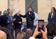 Laterina ha abbracciato Pieraccioni per ricordare “Il ciclone”