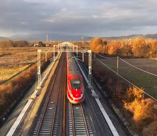 Pendolari Arezzo: “cancellati i collegamenti con le Frecce per Roma”