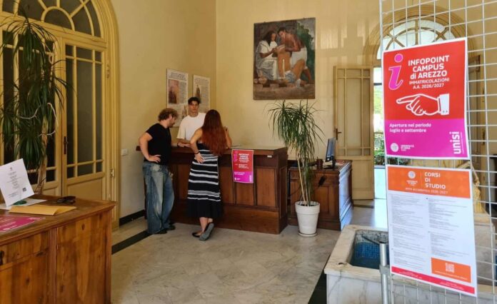 Al-via-le-immatricolazioni-allUniversita-di-Arezzo-e-San-Giovanni.jpg