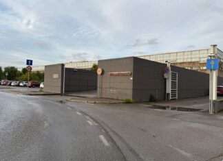 Furgone si ribalta a San Giovanni Valdarno due feriti