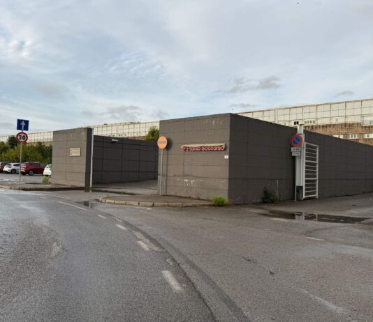 Furgone si ribalta a San Giovanni Valdarno due feriti