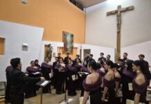 Laterina Pergine incantata dal Telkom University Choir