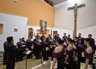 Laterina Pergine incantata dal Telkom University Choir