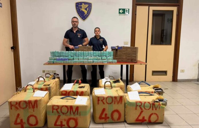 Polizia-stradale-Mmaxisequestro-di-mezza-tonnellata-di-hashish-in-A1.jpg